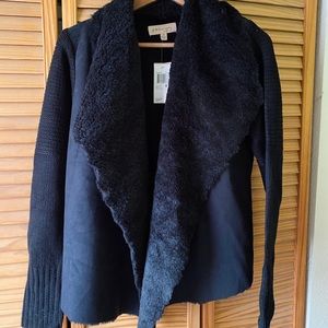 NWT Notch collar black suede jacket with faux fur